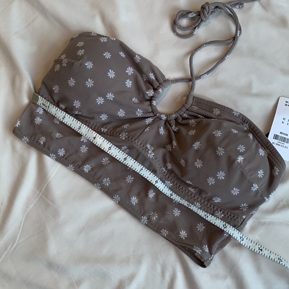 Gilly Hicks Convertible Mesh Daisy Bralette Halter Top - Picture 3 of 6